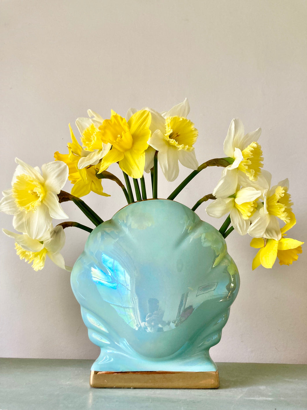 Sadler shell vase with lustre glaze