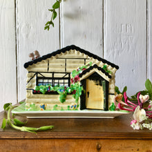 Load image into Gallery viewer, English country cottage butter or cheese lidded dish

