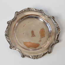 Load image into Gallery viewer, Silver plate serving tray
